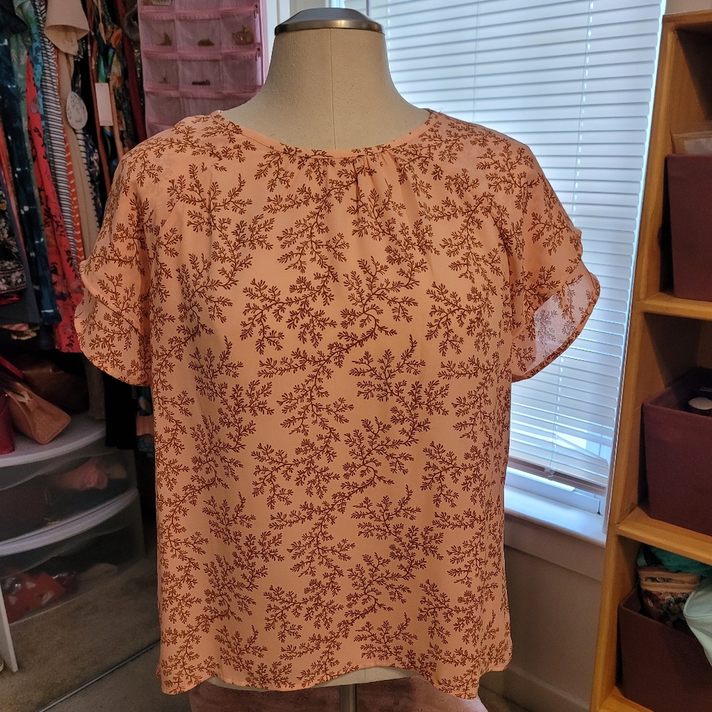 Loft outlet short sleeve blouse